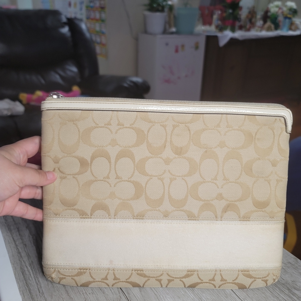 Coach Ipad Pouch